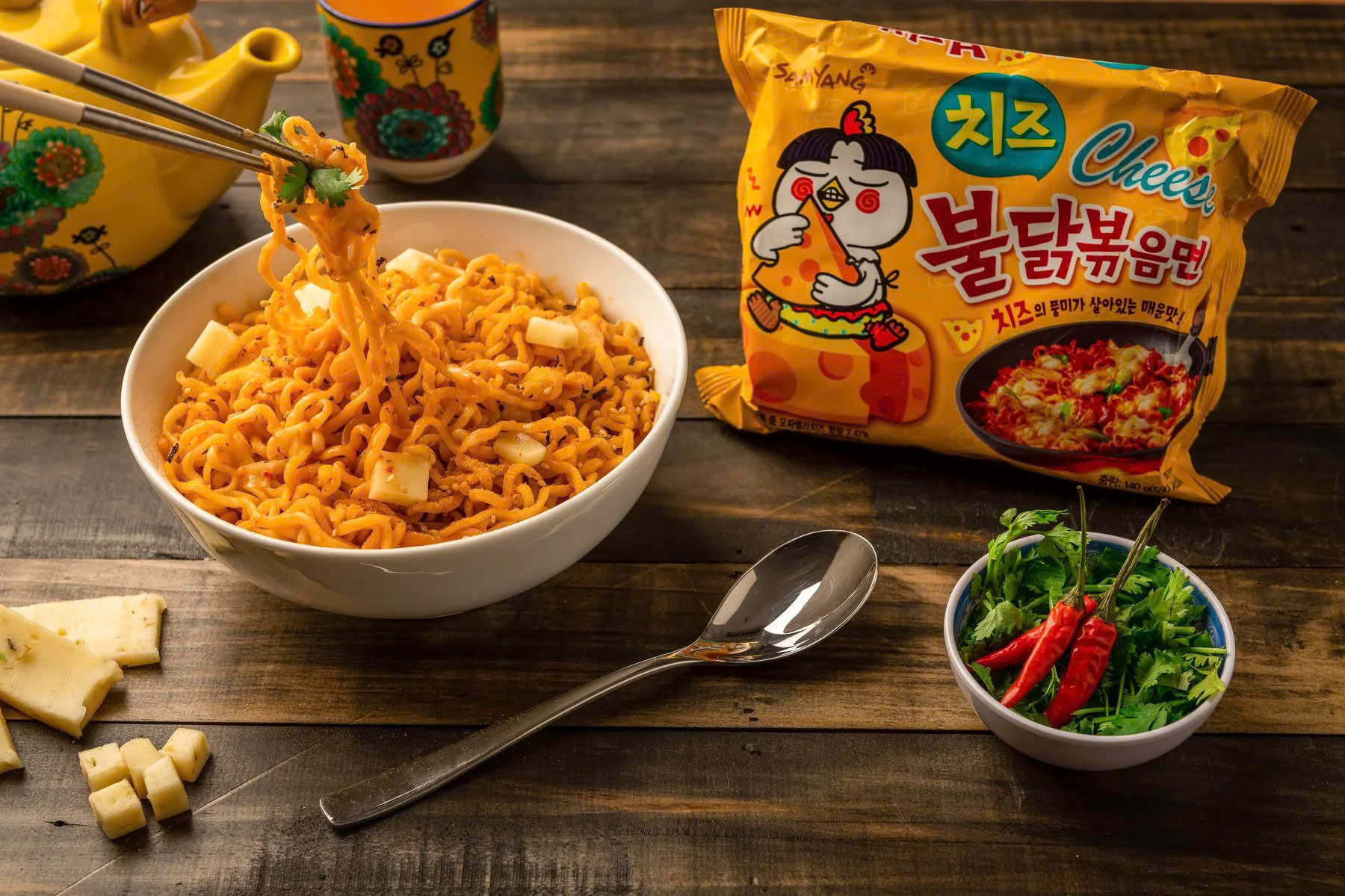 Mì Khô Gà Cay Vị Phô Mai Samyang Gói 140G*40Gói/1 thùng - Hình ảnh 5